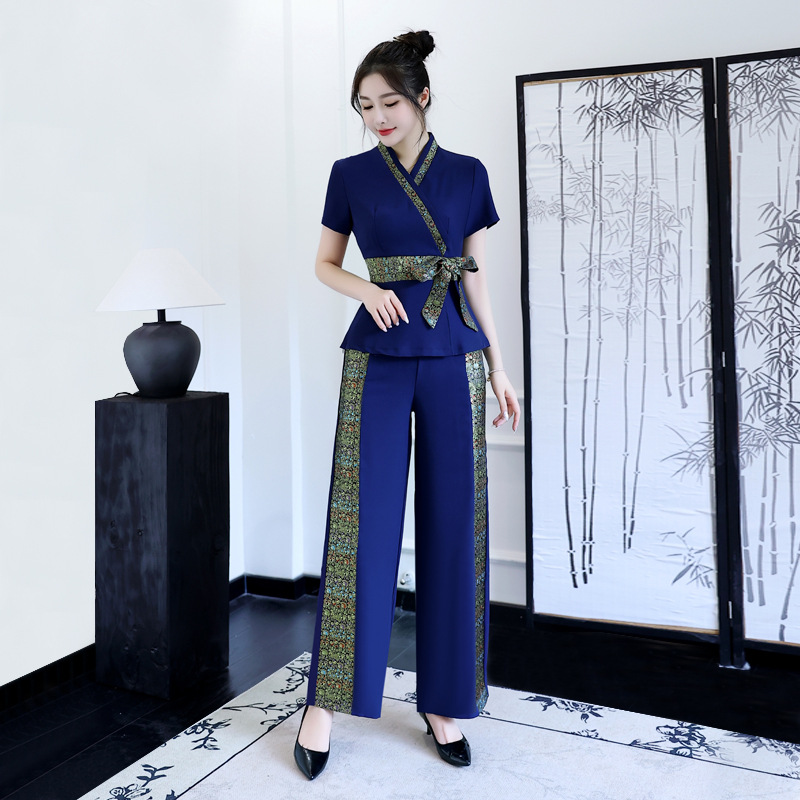 태국 웰니스 센터 여성 스파 발 마사지 기술자 작업복  - Spa And Wellness Center 리뷰 및 가격